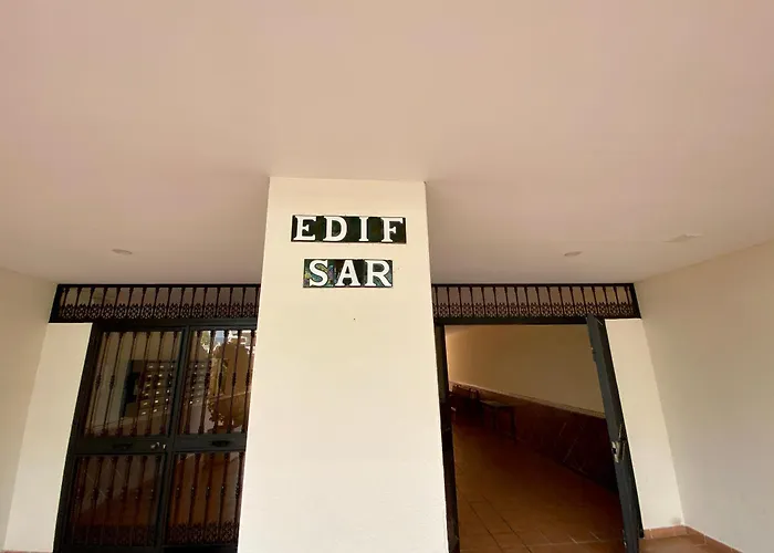 Apartamento Con Vistas Y Terraza En Guadalmina Mad